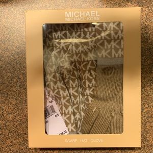 Michael Kors Scarf, Hat, and Glove Pack